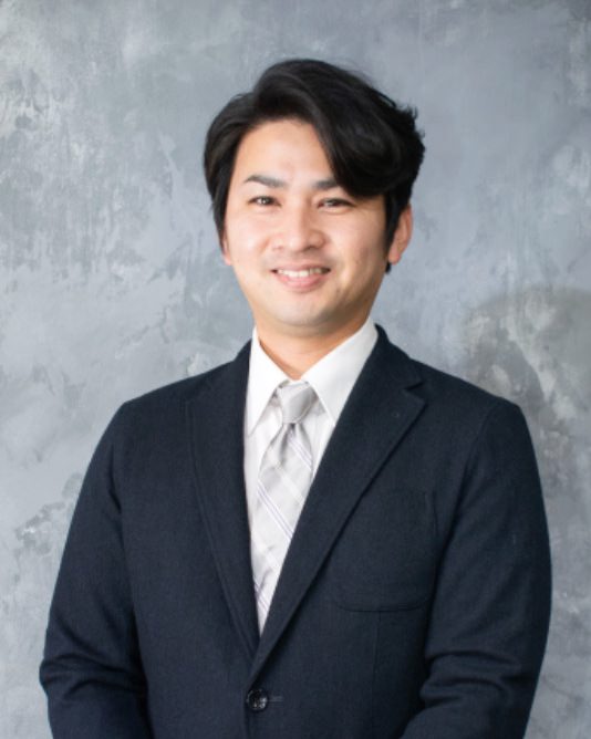 遺品整理あおぞらの代表取締役 郡司拓弥